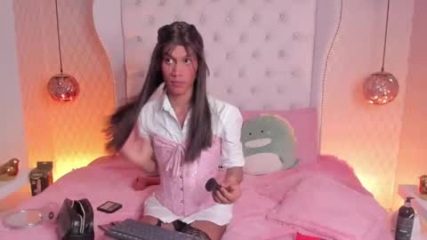 Snapshot of hanna_weston chatting on 10, 12, 2024 hanna online show from 10, 12, 2024