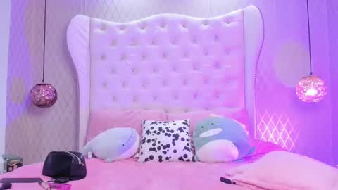 Snapshot of hanna_weston chatting on 13, 1, 2025 hanna online show from 13, 1, 2025