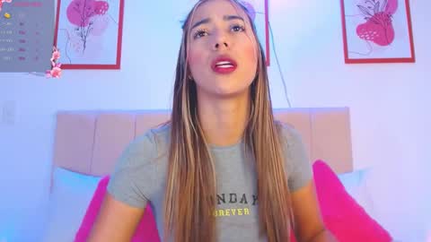 Snapshot of hannabronw chatting on 21, 12, 2024 Eliana online show from 21, 12, 2024