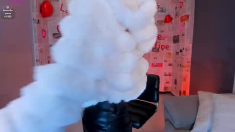  Hanna Connor  online show from 13, 2, 2026