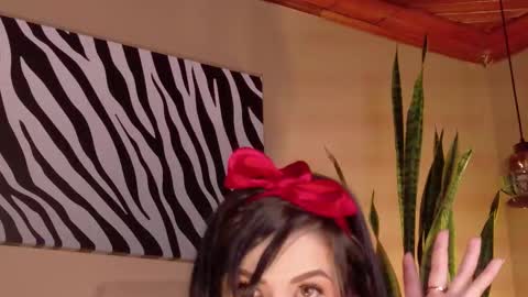 Snapshot of hannah_borbon_ chatting on 1, 10, 2025 Hannah online show from 1, 10, 2025