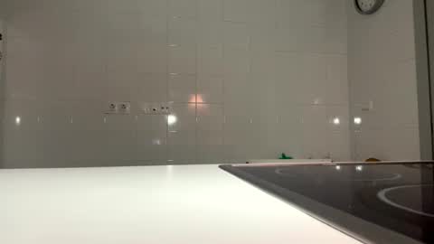 hannah kiim online show from 4, 4, 2026