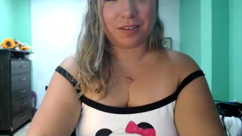 hannahevans2 online show from 16, 7, 2026