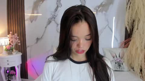 Snapshot of hannahill69 chatting on 2, 10, 2025 Hannahill69 online show from 2, 10, 2025
