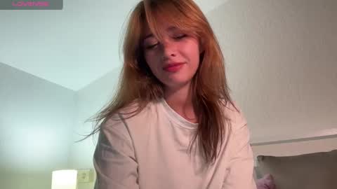 Snapshot of hannahinto chatting on 20, 10, 2025 hannahinto online show from 20, 10, 2025