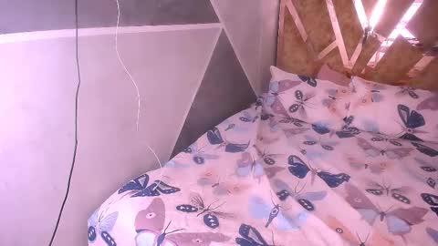 Snapshot of hannamour chatting on 10, 10, 2025 alejandra online show from 10, 10, 2025