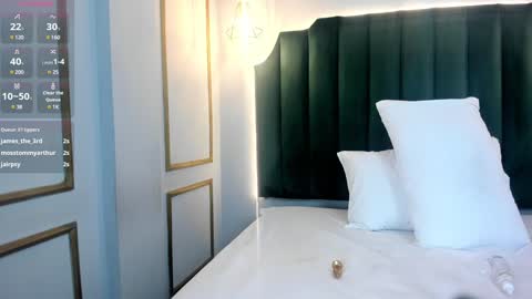 HannaPaola online show from 19, 1, 2025