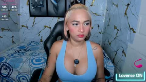 Snapshot of hannasteyl2 chatting on 25, 7, 2026 hannasteyl2 online show from 25, 7, 2026