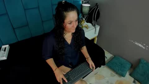 Hanny  online show from 19, 12, 2025