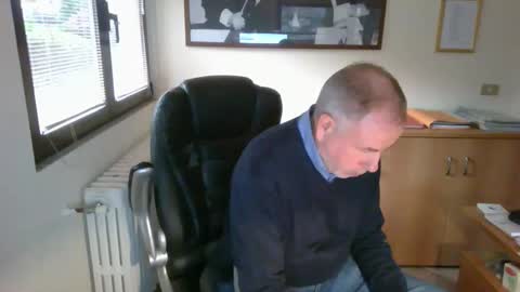 Snapshot of hanscooper chatting on 12, 11, 2025 hanscooper online show from 12, 11, 2025