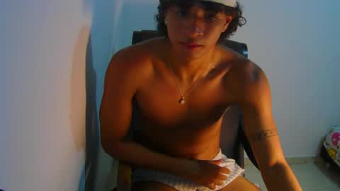 Snapshot of hansel_take chatting on 19, 5, 2026 hansel_take online show from 19, 5, 2026
