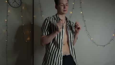 Snapshot of hansi_provincials chatting on 14, 12, 2024 Hans online show from 14, 12, 2024