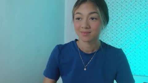 Snapshot of hantonella chatting on 4, 5, 2026 Anto online show from 4, 5, 2026
