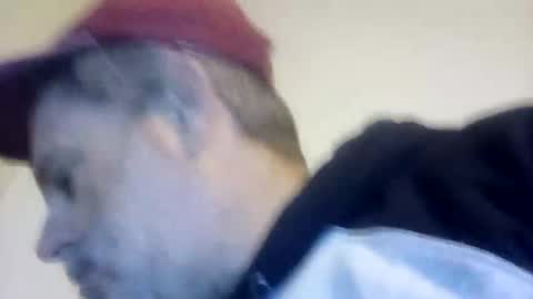Snapshot of happydick69a chatting on 13, 10, 2025 happydick69a online show from 13, 10, 2025