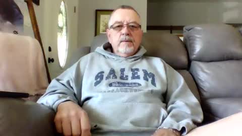 Snapshot of happynudist7373 chatting on 2, 6, 2026 happynudist7373 online show from 2, 6, 2026