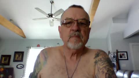 Snapshot of happynudist7373 chatting on 8, 7, 2026 happynudist7373 online show from 8, 7, 2026