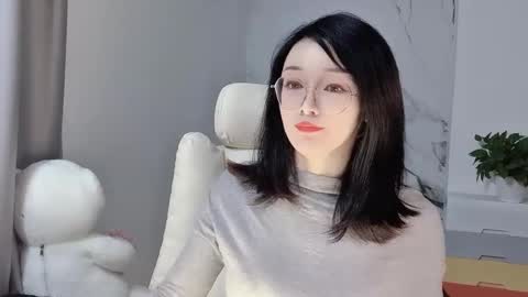 Snapshot of happysweetie168 chatting on 27, 2, 2025 Daisy online show from 27, 2, 2025