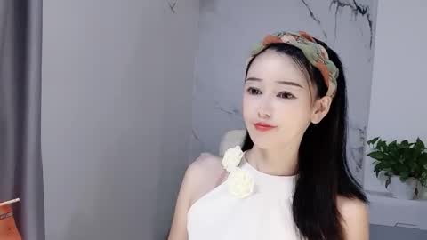 Snapshot of happysweetie168 chatting on 9, 9, 2025 Daisy online show from 9, 9, 2025