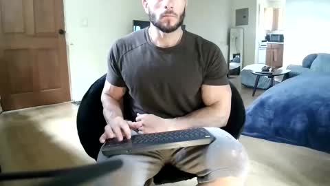 Leila online show from 29, 3, 2026