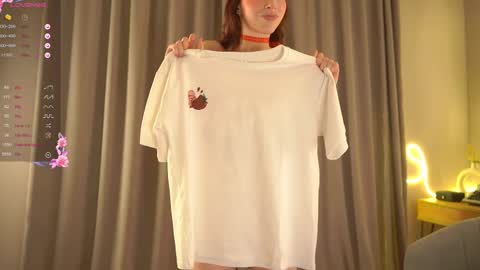 Snapshot of happyvivy chatting on 14, 2, 2025 Vivy online show from 14, 2, 2025