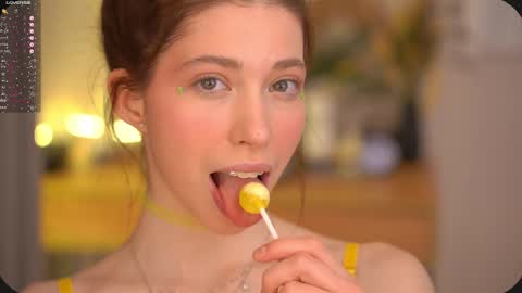 Snapshot of happyvivy chatting on 27, 2, 2025 Vivy online show from 27, 2, 2025