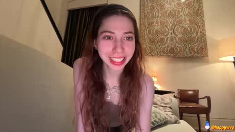 Snapshot of happyvivy chatting on 18, 12, 2025 Vivy online show from 18, 12, 2025