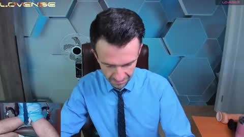 Snapshot of hard_and_juici chatting on 13, 6, 2026 Steve online show from 13, 6, 2026
