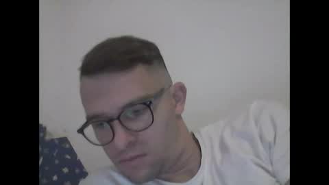 hardboylovemilfmoom online show from 9, 11, 2025