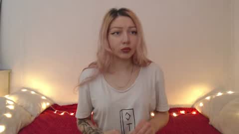 Snapshot of hardcore_x chatting on 10, 6, 2026 Emily online show from 10, 6, 2026