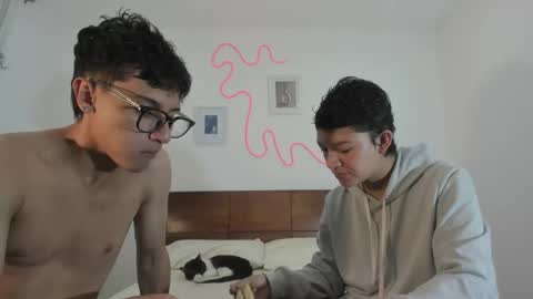 Snapshot of hardcoreheat_ind chatting on 23, 2, 2026 kade and demi independent models online show from 23, 2, 2026