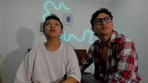 kade and demi independent models online show from 24, 5, 2026