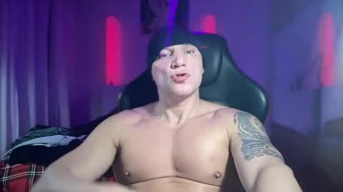 MATTSTEEL - ITALIAN STALLION online show from 10, 2, 2025