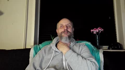 MrLazy online show from 3, 3, 2026