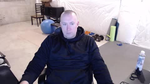 Snapshot of hardwired4816 chatting on 4, 2, 2026 hardwired4816 online show from 4, 2, 2026