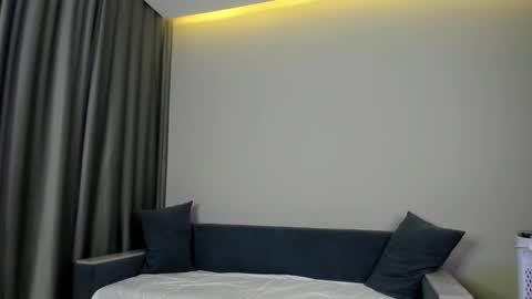 Maya online show from 6, 10, 2025