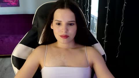 Snapshot of harleen_moore chatting on 4, 8, 2026 Harleen online show from 4, 8, 2026