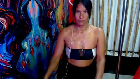 Snapshot of harley_brunette74 chatting on 30, 12, 2024 HARLEY online show from 30, 12, 2024