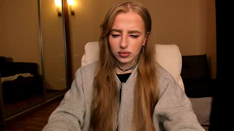 Julia online show from 16, 5, 2026