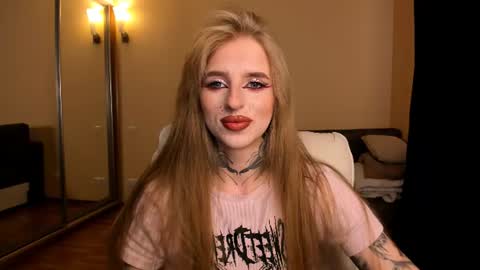 Julia online show from 11, 6, 2026