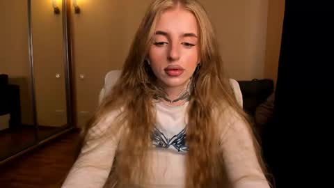 Snapshot of harley_kimm chatting on 3, 8, 2026 Julia online show from 3, 8, 2026