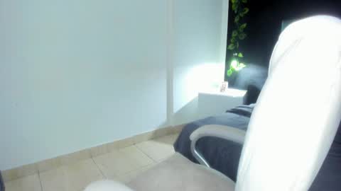 Snapshot of harleyqueen_robbie chatting on 22, 2, 2025 harleyqueen_robbie online show from 22, 2, 2025