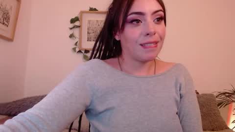 Snapshot of harmonyy01 chatting on 17, 2, 2025 Harmony Please help me to reach 100 thumbs up online show from 17, 2, 2025