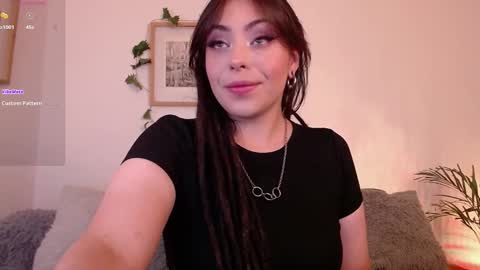 Snapshot of harmonyy01 chatting on 3, 3, 2025 Harmony Please help me to reach 100 thumbs up online show from 3, 3, 2025