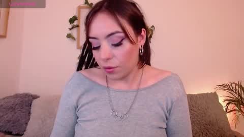 Snapshot of harmonyy01 chatting on 6, 3, 2025 Harmony Please help me to reach 100 thumbs up online show from 6, 3, 2025