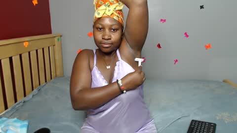 Snapshot of harriegrovin chatting on 1, 2, 2025 Grovin online show from 1, 2, 2025