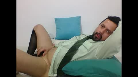 Snapshot of harry_goldenmillerx10fun chatting on 11, 12, 2024 Harry online show from 11, 12, 2024