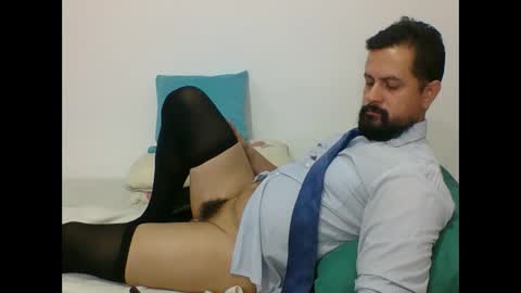 Snapshot of harry_goldenmillerx10fun chatting on 5, 2, 2025 Harry online show from 5, 2, 2025