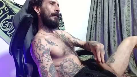 Snapshot of harry_reems_ chatting on 27, 6, 2026 OMAR online show from 27, 6, 2026
