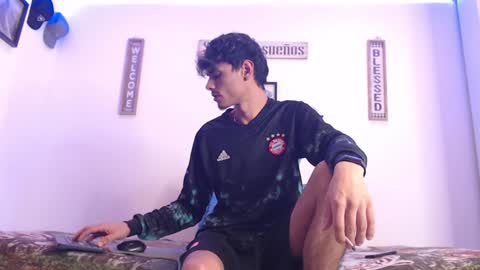 harry thomson online show from 30, 1, 2025