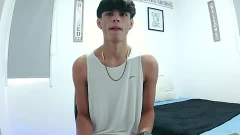 Snapshot of harrythomson1 chatting on 21, 7, 2026 harry thomson online show from 21, 7, 2026